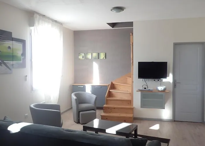 アパート Le Beau Site