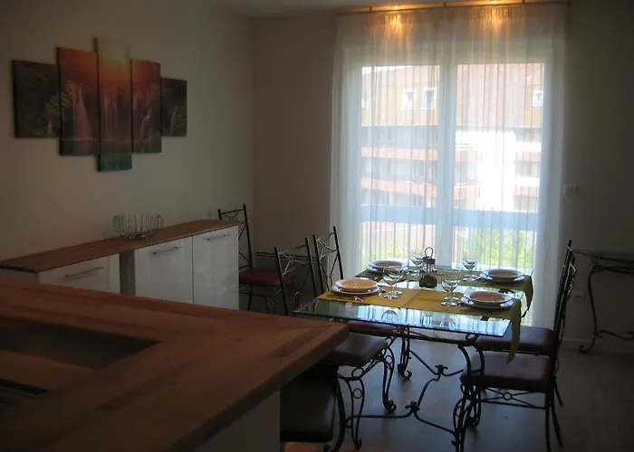 Le Beau Site アパート