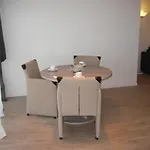 Le Beau Site Apartment *