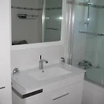 Le Beau Site Apartment *