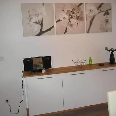 Le Beau Site Apartment *